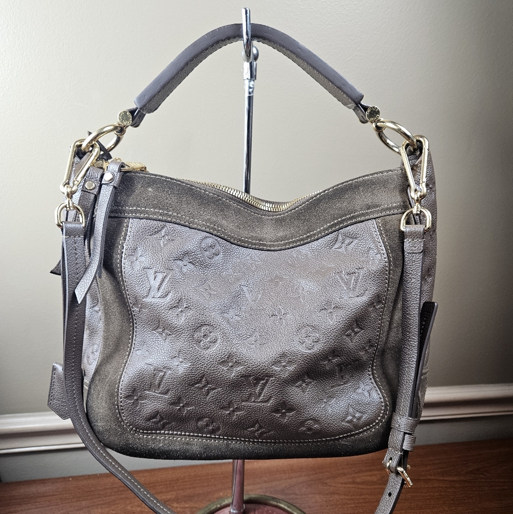 Auth Louis Vuitton Brown Audacieuse Empreinte Suede Leather MM